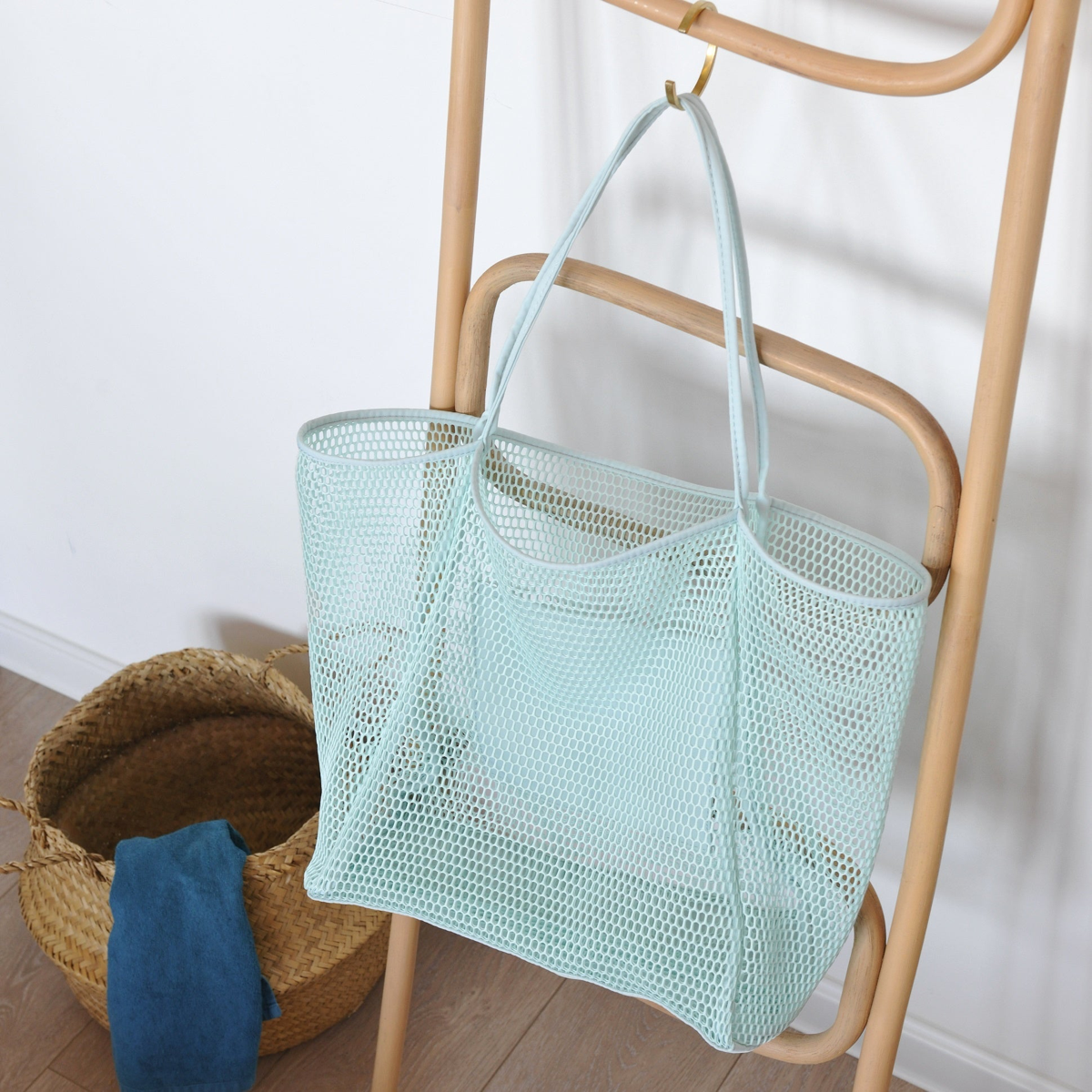 Mesh Beach Tote Ice Blue - Hoxis Bags