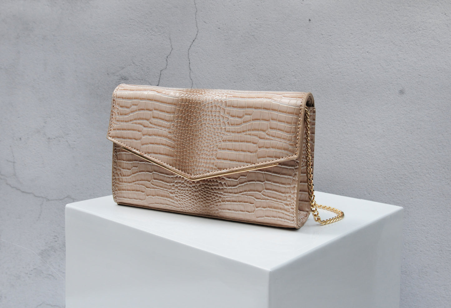 Croc Patent Clutch - Hoxis Bags